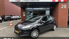 Zwart Gebruikt 2014 Ford Fiesta Style Hatchback | € 7.945 (Eerlijke prijs)