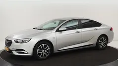 Gebruikt 2017 Opel Insignia Edition Hatchback | € 13.900 (Goede deal)