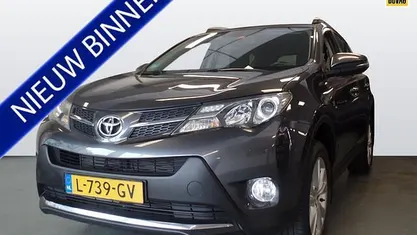 Grijs (metallic) Occasion 2013 Toyota RAV4 SUV | € 14.950 (Goede deal)