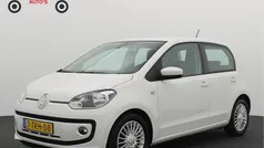 Wit Gebruikt 2014 VW up! high up! Hatchback | € 8.183 (Eerlijke prijs)