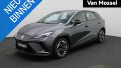 Grijs Gebruikt 2023 MG MG4 EV Hatchback | € 18.995 (Eerlijke prijs)