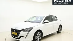 Wit Gebruikt 2021 Peugeot 208 Active Hatchback | € 14.945 (Eerlijke prijs)