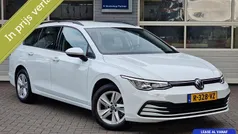 Wit Gebruikt 2022 VW Golf VIII Life Stationwagen | € 22.945 (Eerlijke prijs)