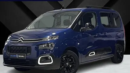 Blauw Occasion 2023 Citroën Berlingo Shine MPV | € 36.995 (Eerlijke prijs)