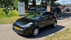 Gebruikt 2012 Renault Clio IV Authentique Hatchback | € 2.950 (Eerlijke prijs)