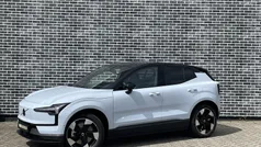 Blauw Gebruikt 2024 Volvo EX30 Performance SUV | € 36.194 (Eerlijke prijs)