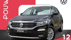 Zwart Gebruikt 2020 VW T-Roc Style SUV | € 19.950 (Eerlijke prijs)