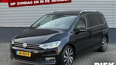 Zwart Gebruikt 2016 VW Touran Highline MPV | € 13.999 (Eerlijke prijs)