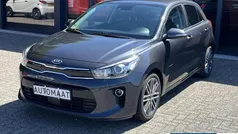 Grijs Gebruikt 2017 Kia Rio Hatchback | € 17.250 (Eerlijke prijs)