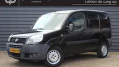 Zwart Gebruikt 2010 Fiat Doblò Comfort MPV | € 3.350 (Eerlijke prijs)