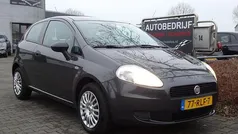 Grijs Gebruikt 2011 Fiat Grande Punto Hatchback | € 1.950 (Goede deal)