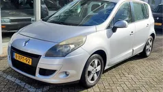 Gebruikt 2011 Renault Scénic III Expression MPV | € 1.450 (Super prijs)