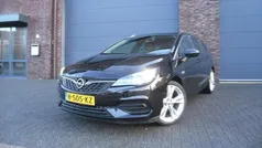Zwart Gebruikt 2020 Opel Astra Stationwagen | € 11.500 (Goede deal)