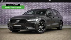 Grijs Gebruikt 2024 Volvo V60 Plus Stationwagen | € 43.899 (Eerlijke prijs)