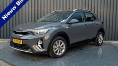 Grijs Gebruikt 2021 Kia Stonic SUV | € 21.745 (Eerlijke prijs)