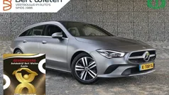 Grijs Gebruikt 2021 Mercedes CLA180 Luxury Sedan | € 30.035 (Eerlijke prijs)