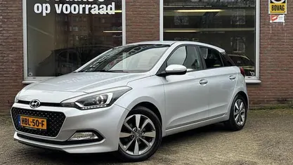 Occasion 2015 Hyundai i20 Hatchback | € 8.950 (Eerlijke prijs)