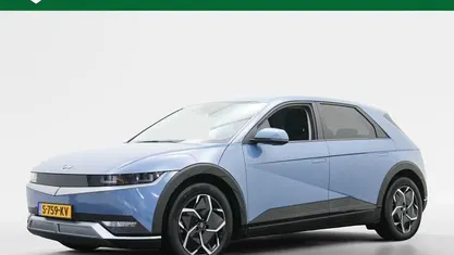 Lucid blue (blauw metallic) Gebruikt 2023 Hyundai Ioniq 5 Style SUV | € 34.950 (Eerlijke prijs)