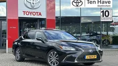 Lexus ES300H
