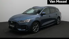 Blauw Gebruikt 2023 Ford Focus ST-Line Stationwagen | € 26.945 (Eerlijke prijs)