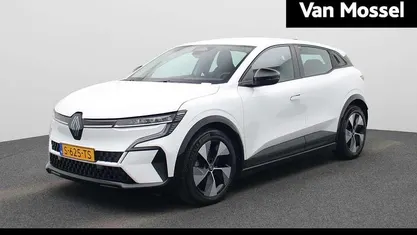 Wit Occasion 2023 Renault Megane E-Tech Equilibre Hatchback | € 21.500 (Eerlijke prijs)