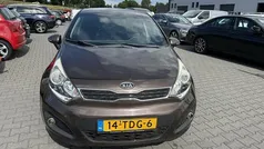 Bruin Gebruikt 2012 Kia Rio Comfort Hatchback | € 3.350 (Eerlijke prijs)