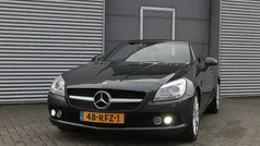 Grijs Gebruikt 2011 Mercedes SLK200 Cabriolet | € 12.999 (Eerlijke prijs)