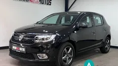 Zwart Gebruikt 2018 Dacia Sandero Lauréate Hatchback | € 7.995 (Eerlijke prijs)