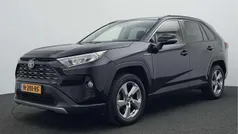 Zwart Gebruikt 2020 Toyota RAV4 Style SUV | € 29.445 (Eerlijke prijs)