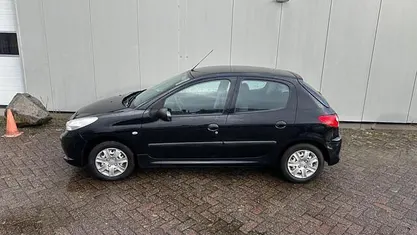 Occasion Peugeot 206+ 60 PK (44 kW) 2010 Zwart Hatchback
