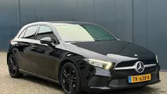 Zwart Occasion 2018 Mercedes A200 Hatchback | € 14.950 (Goede deal)