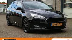 Zwart Gebruikt 2016 Ford Focus Titanium Stationwagen | € 9.450 (Eerlijke prijs)