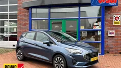 Blauw Gebruikt 2023 Ford Fiesta Titanium Hatchback | € 19.645 (Eerlijke prijs)
