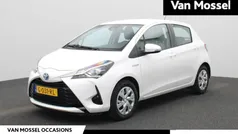 Wit Gebruikt 2019 Toyota Yaris Hybrid Active Hatchback | € 13.400 (Eerlijke prijs)