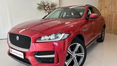 Rood, metallic lak Gebruikt 2017 Jaguar F-Pace R-Sport SUV | € 20.950 (Eerlijke prijs)