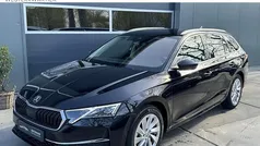 Gebruikt 2024 Skoda Octavia Selection Stationwagen | € 32.939 (Eerlijke prijs)
