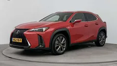 Gebruikt 2024 Lexus UX 250h Sport Line SUV | € 45.945 (Eerlijke prijs)