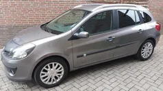 Grijs Gebruikt 2008 Renault Clio GrandTour Dynamique Stationwagen | € 2.998 (Eerlijke prijs)