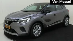 Gebruikt 2020 Renault Captur Intens SUV | € 17.435 (Eerlijke prijs)