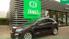 Gebruikt 2021 VW T-Roc Business SUV | € 30.745 (Eerlijke prijs)