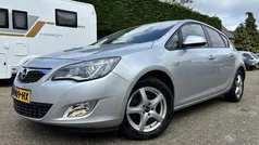 Grijs Gebruikt 2010 Opel Astra Edition Hatchback | € 6.850 (Eerlijke prijs)
