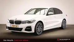 Wit Gebruikt 2020 BMW 330 M Sport Sedan | € 27.450 (Goede deal)