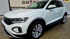 Gebruikt 2022 VW T-Roc Life SUV | € 27.950 (Goede deal)
