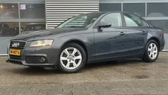 Grijs, metallic lak Gebruikt 2011 Audi A4 Business Sedan | € 9.850 (Eerlijke prijs)
