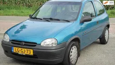 Blauw Gebruikt 1995 Opel Corsa Swing Hatchback | € 1.400