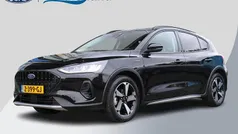 Zwart Gebruikt 2024 Ford Focus Active Hatchback | € 24.400 (Eerlijke prijs)