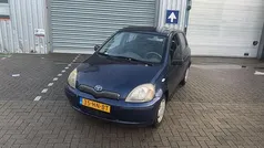 Gebruikt 2001 Toyota Yaris Sol Hatchback | € 1.950 (Goede deal)