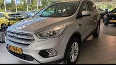 Gebruikt 2017 Ford Kuga Trend SUV | € 15.950 (Eerlijke prijs)
