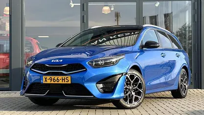 Blauw (metallic) Occasion 2023 Kia Ceed Sportswagon GT-Line Stationwagen | € 19.940 (Goede deal)