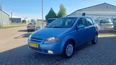 Blauw Gebruikt 2003 Chevrolet Kalos Hatchback | € 895 (Eerlijke prijs)